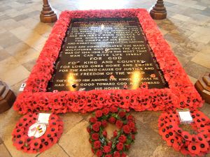 Tomb of the Unknown Warrior, Westminster Abbey, London (Courtesy Wikimedia Commons).